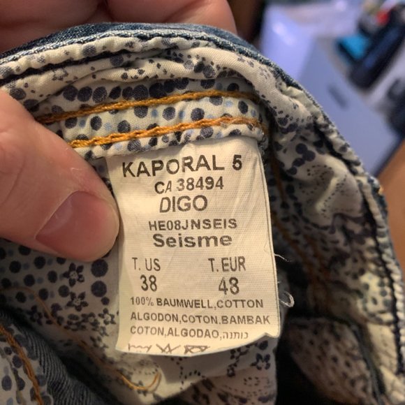 Jeans - Picture 3 of 3